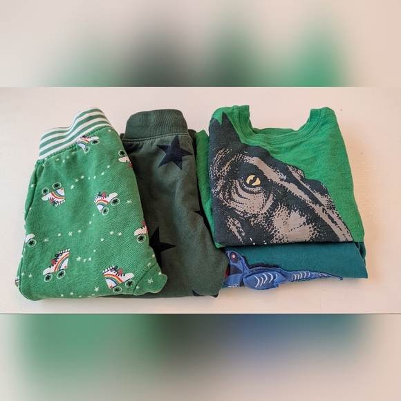 Boy's Clothing Bundle Green Dinosaur Shirt - Picture 1 of 8